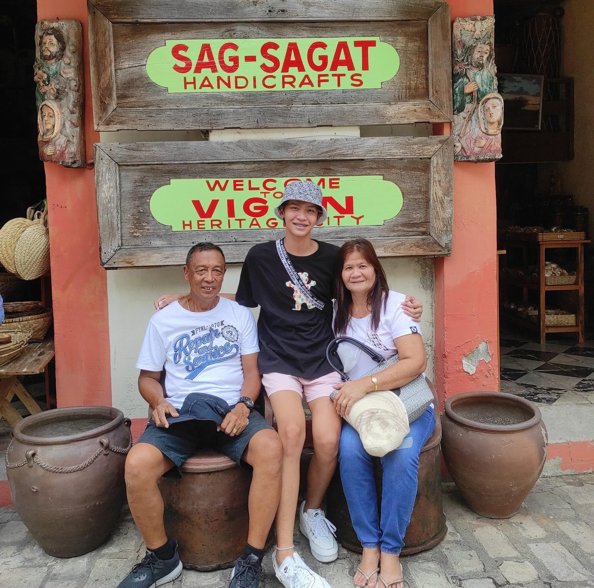 Lola Yoly & Lolo Cris Corpuz